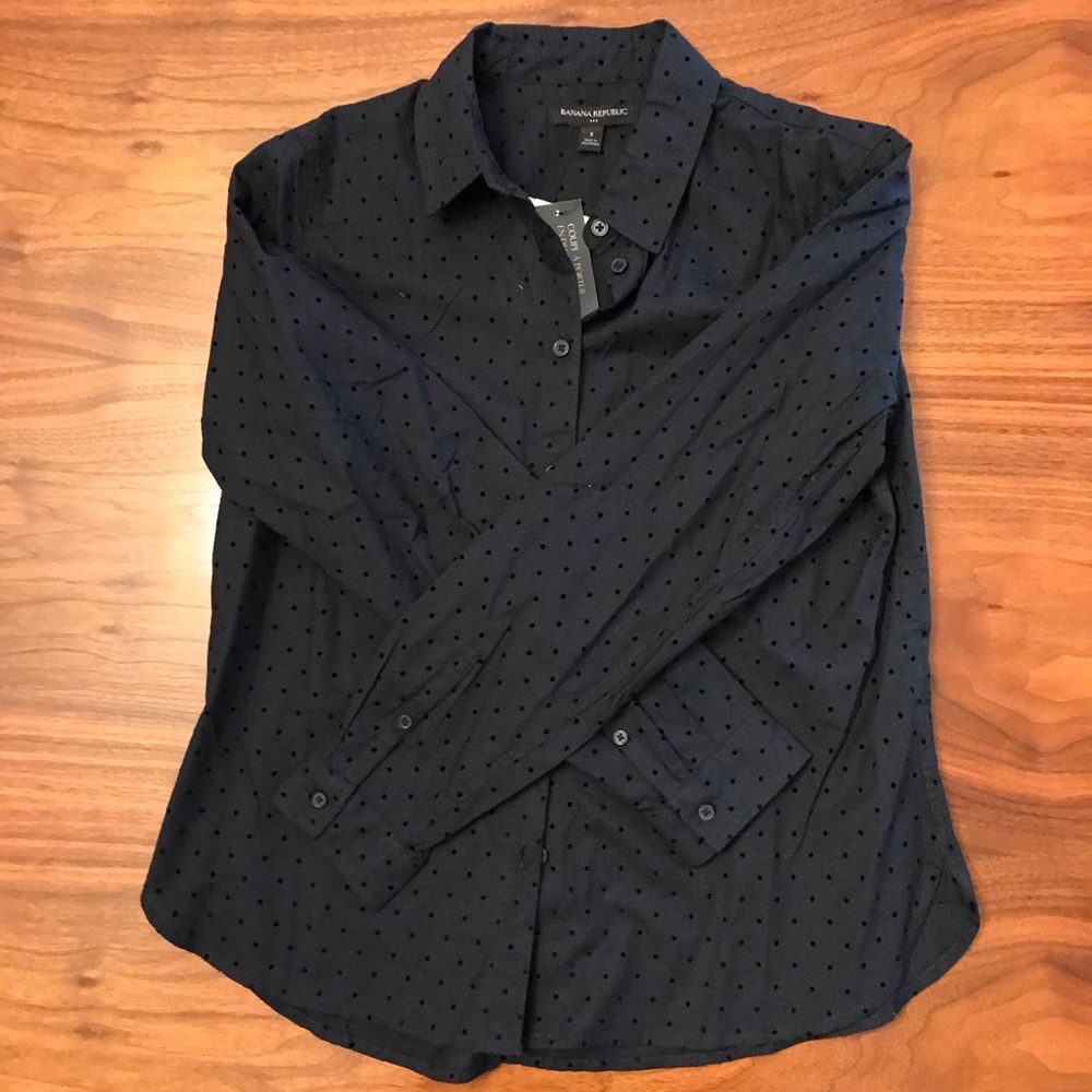 NWT black collared shirt black polka dots Banana Republic brand new